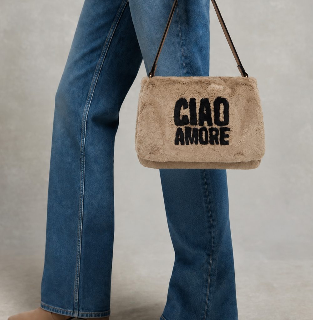 Τσάντα ώμου με γούνα μπεζ_Stockholm shoulder bag_Le Pandorine_Στάχος_4